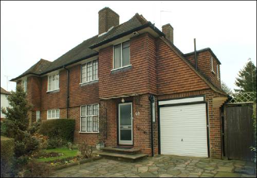 060 Ossulton Way